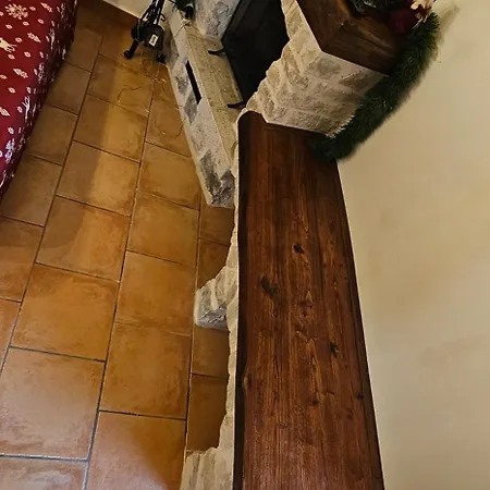 Lägenhet La Casa Nella Roccia Scontrone