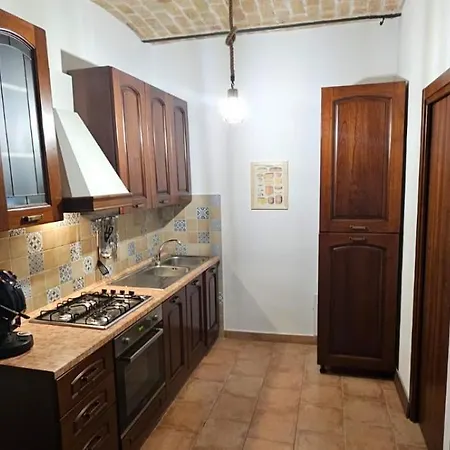 La Casa Nella Roccia شقة *