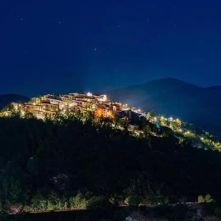 La Casa Nella Roccia Lägenhet